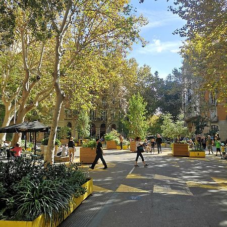 Aparteasy - Family Sant Antoni Apt. Барселона Экстерьер фото