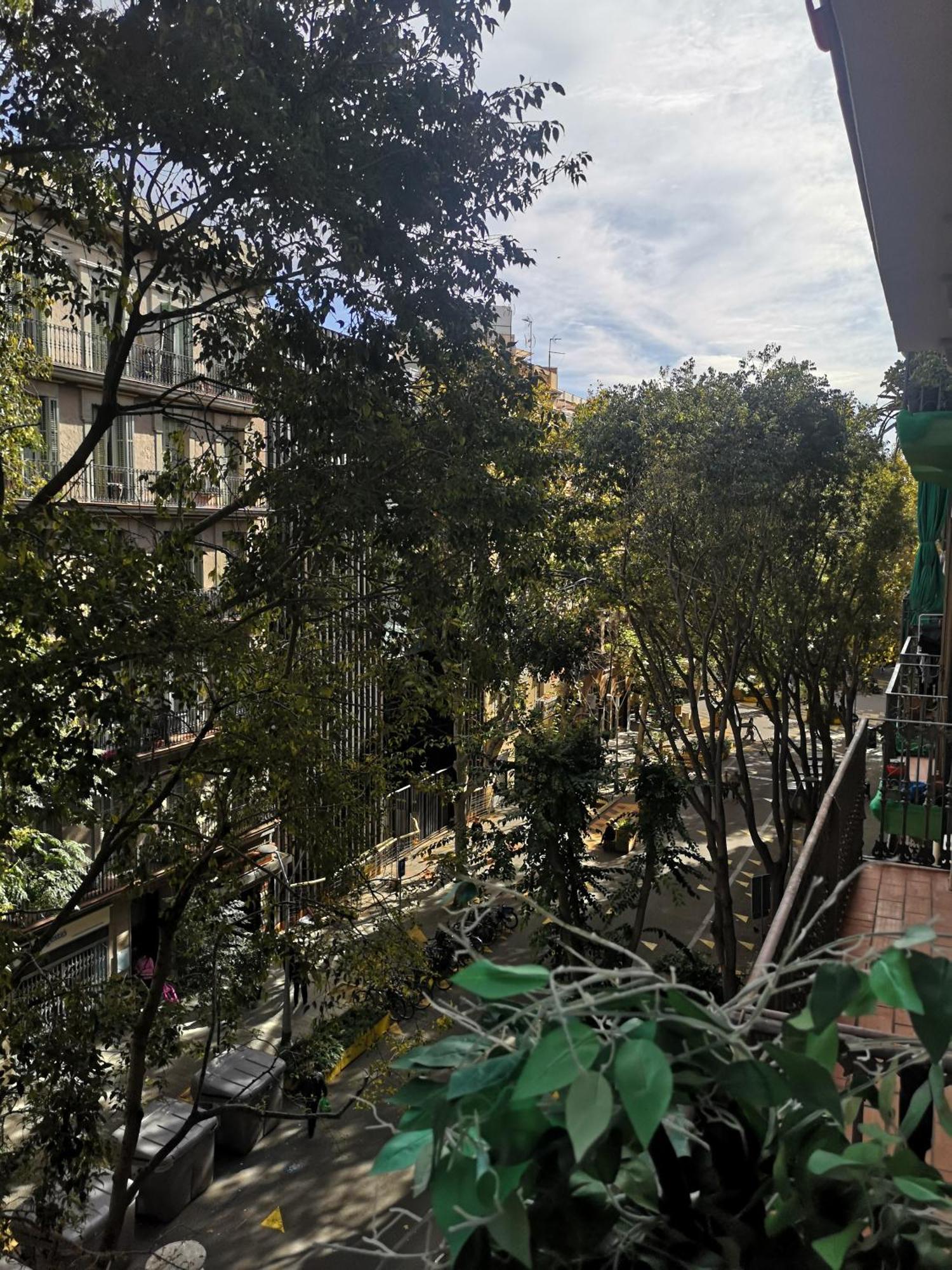Aparteasy - Family Sant Antoni Apt. Барселона Экстерьер фото