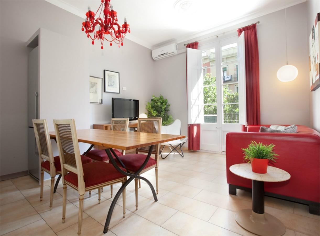 Aparteasy - Family Sant Antoni Apt. Барселона Экстерьер фото